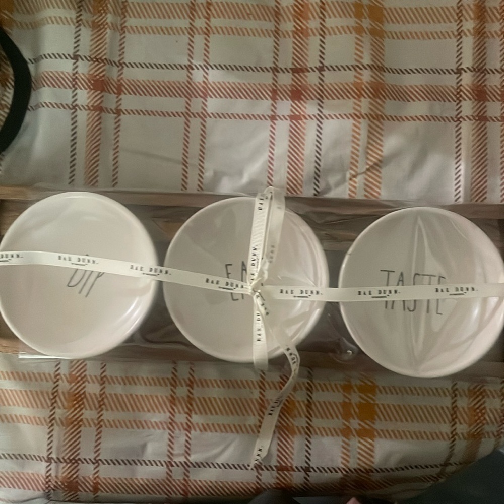 Dip tray still in original packaging just sitting  in a drawer never used.
